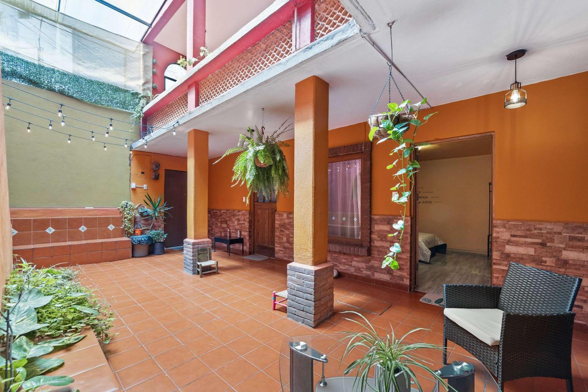 Charming 2-Bedroom Retreat In Lomas De Bezares Мексико Сити Екстериор снимка