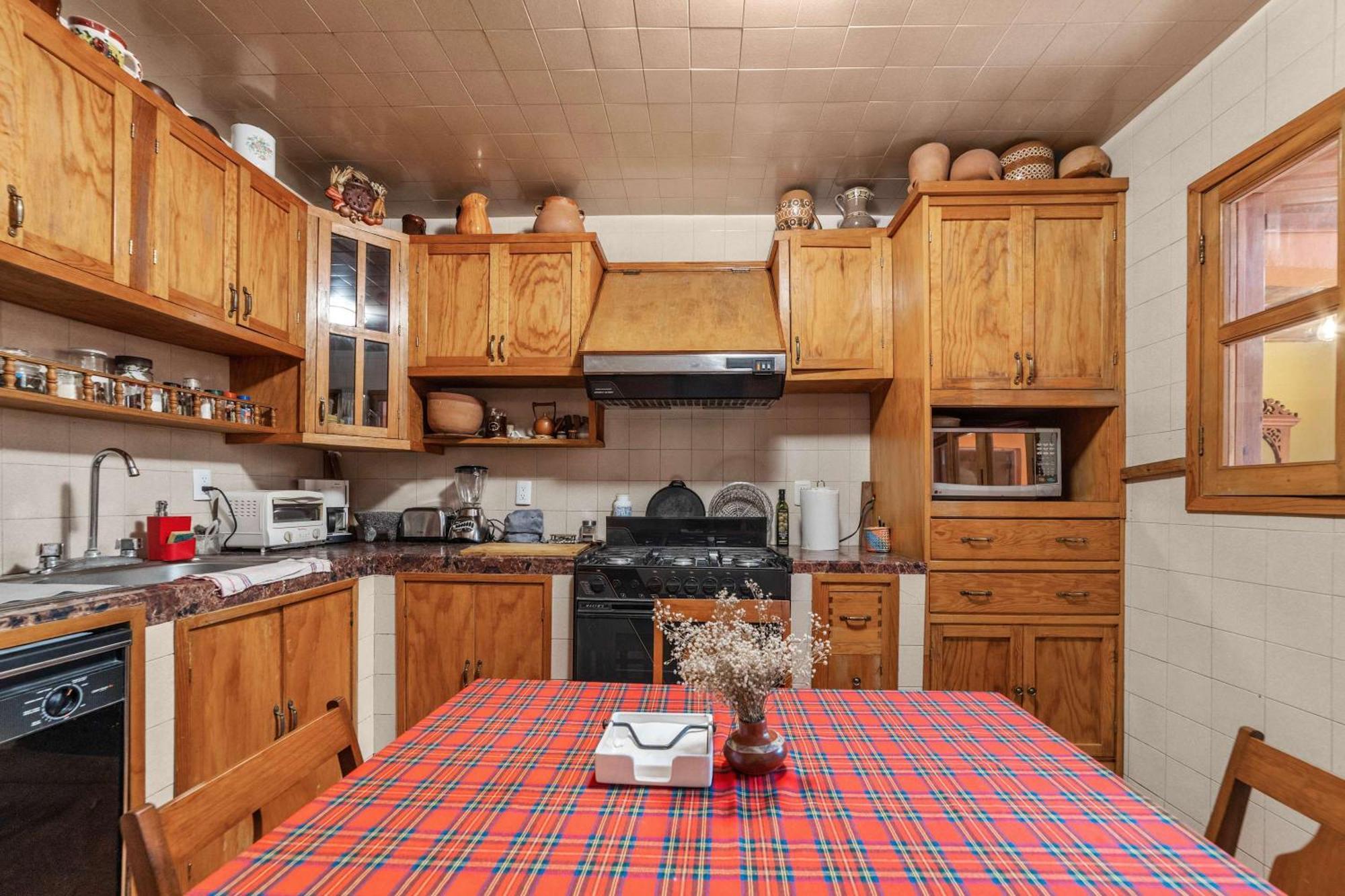 Charming 2-Bedroom Retreat In Lomas De Bezares Мексико Сити Екстериор снимка